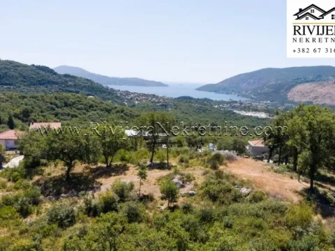 Zemljište in Mojdež