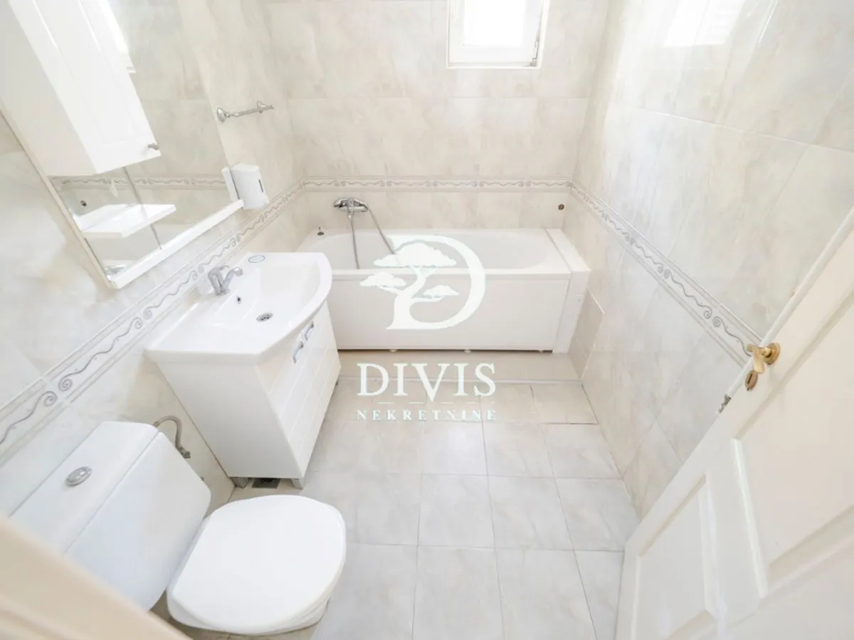 Rent, apartment, 290m², Olimp, Zvezdara Sve Podlokacije