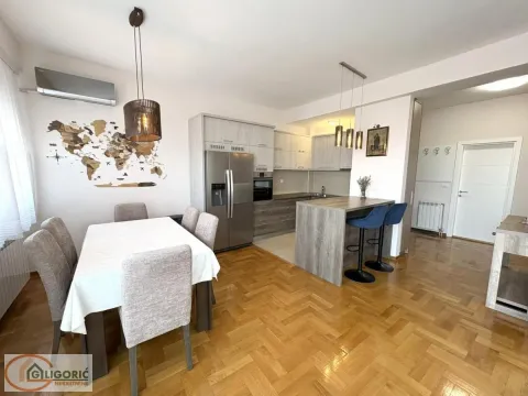 Izdavanje, trosoban stan, 75m², Borča 1, Borča Sve Podlokacije - image 9