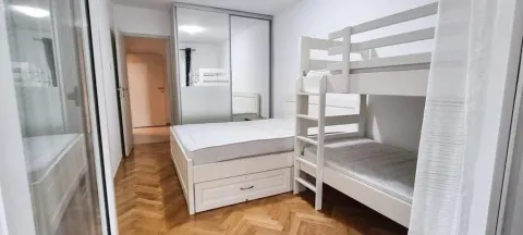 Rent, one bedroom apartment, 65m², Blok 5, Podgorica - image 3
