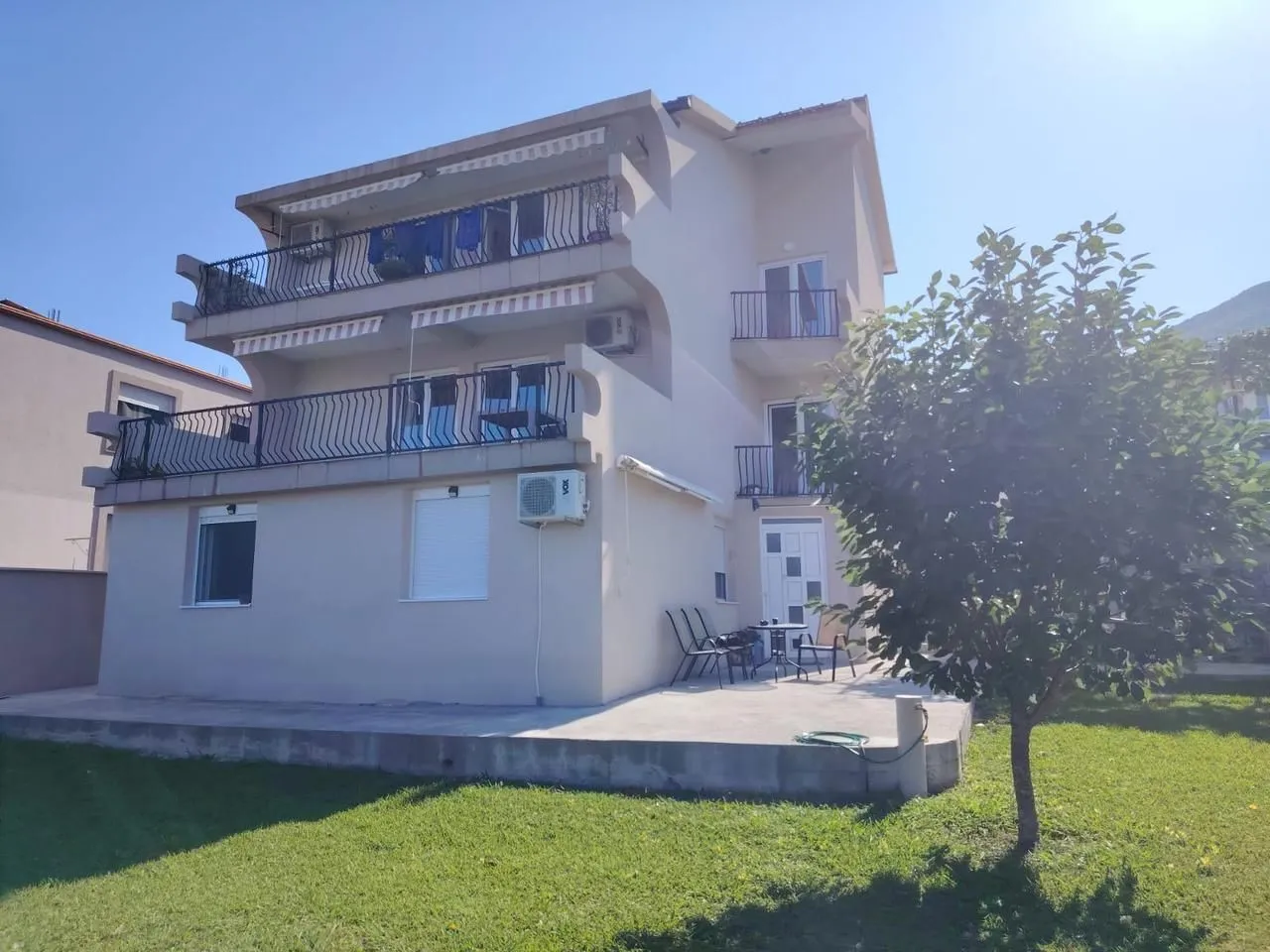Sale, house, 350m², Bar, Crna Gora