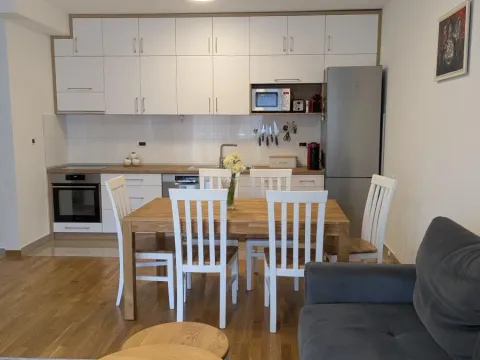 Prodaja, dvosoban stan, 67m², Sajmište, Novi Sad - image 2