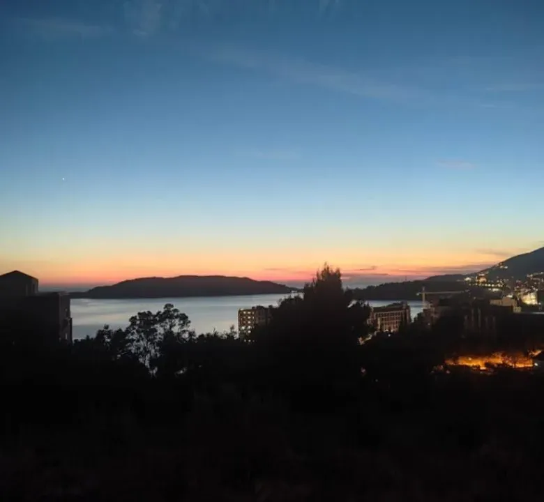 Sale, studio apartment, 25m², Rafailovići, Budva