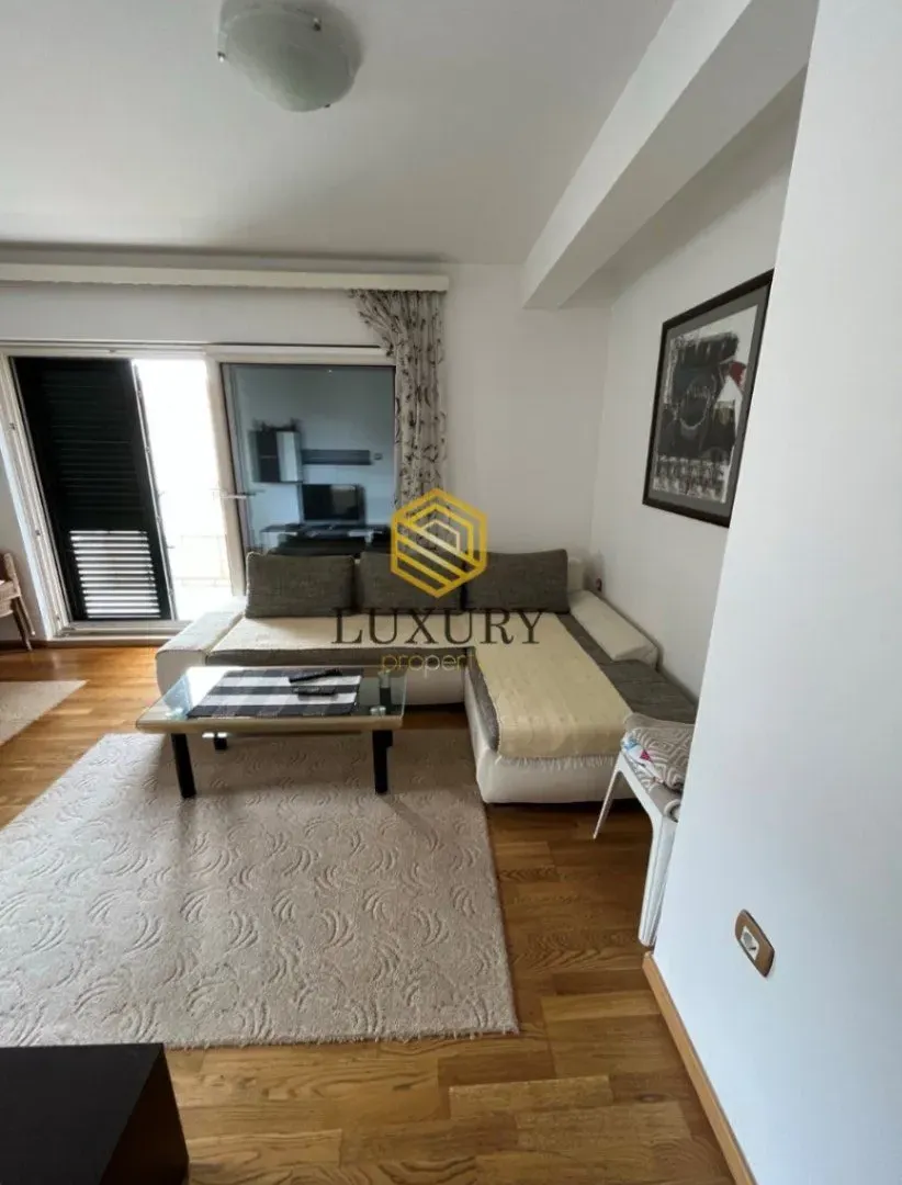 Prodaja, jednosoban stan, 44m², Petrovac, Budva