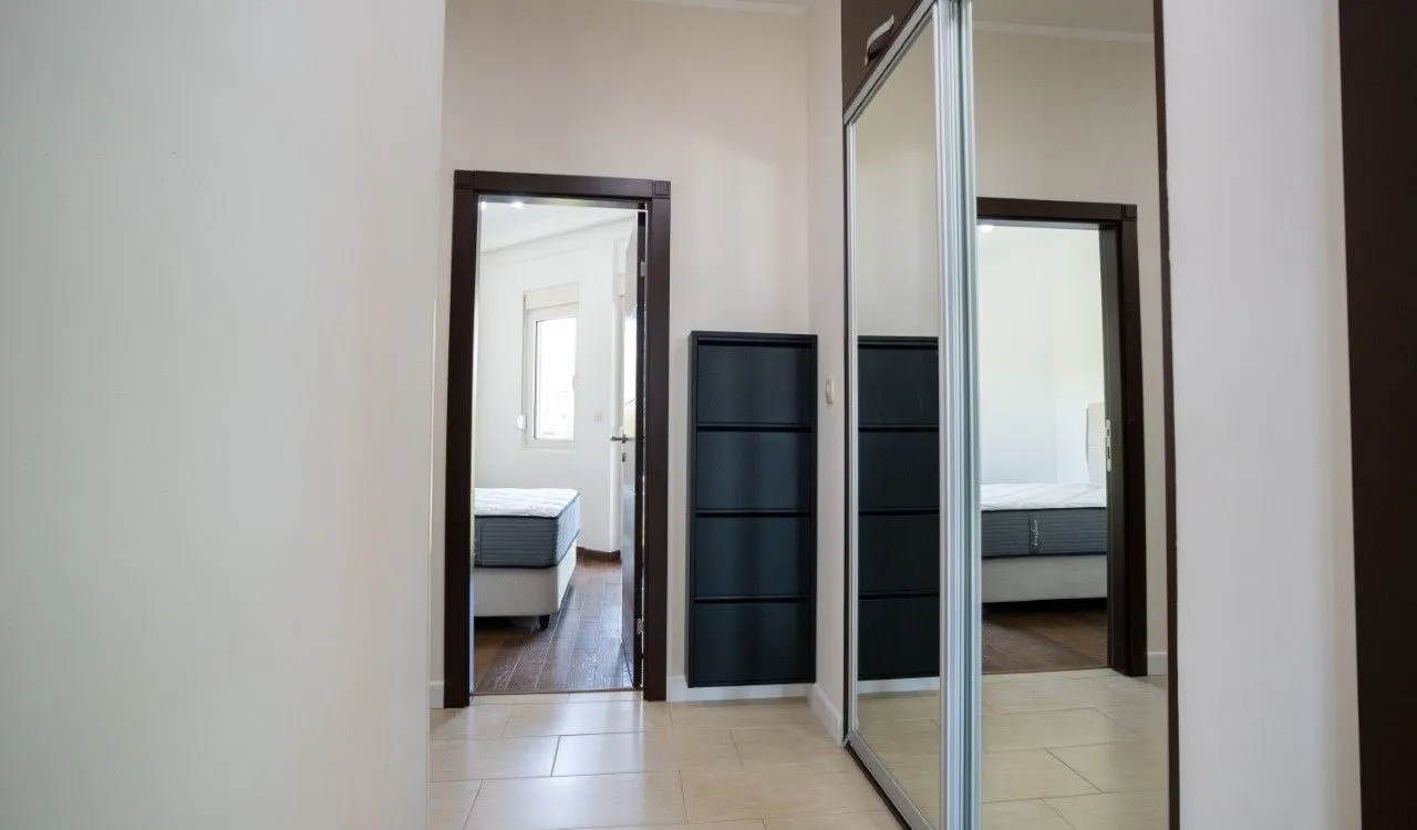 Prodaja, dvosoban stan, 85m², Bečići, Budva