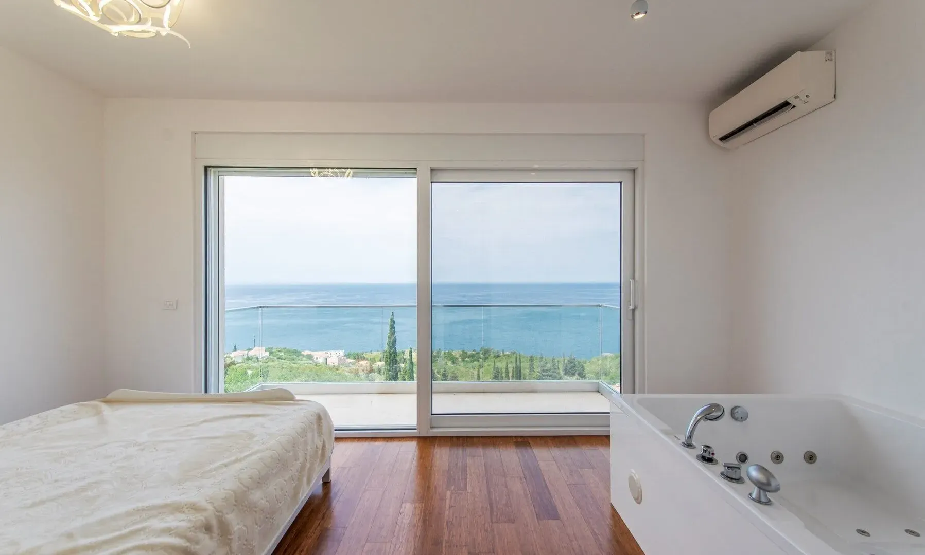 Sale, house, 270m², Reževići, Budva