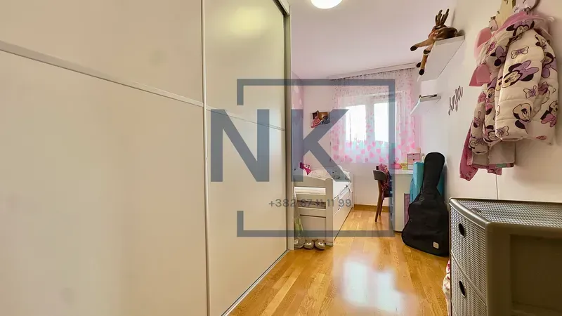 Prodaja, trosoban stan, 78m², Stari Aerodrom, Podgorica