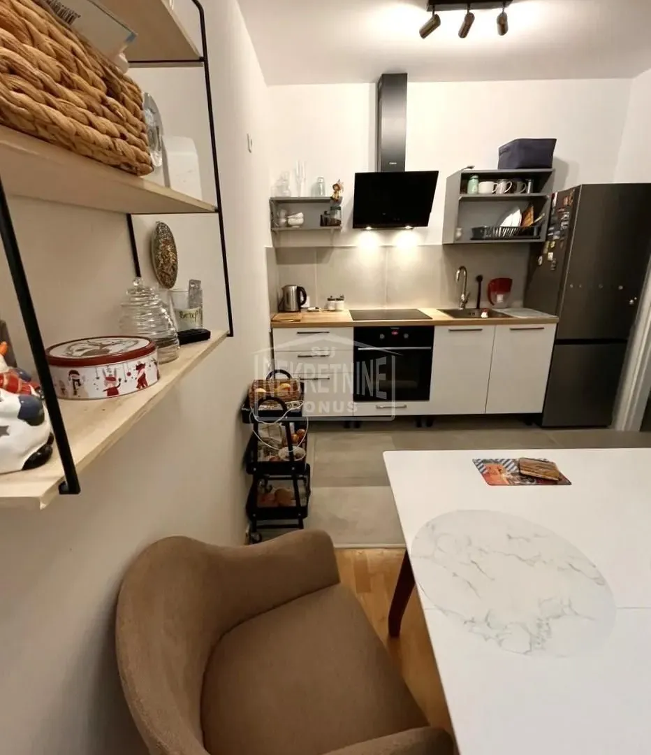 Sale, two bedroom apartment, 46m², Centar, Subotica