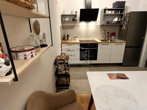 Sale, two bedroom apartment, 46m², Centar, Subotica - image 2