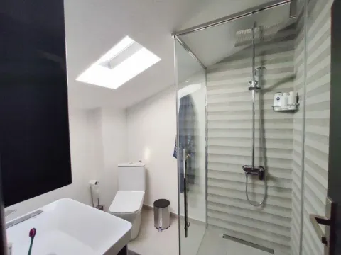 Prodaja, dvosoban stan, 82m², Dobrota, Kotor - image 8