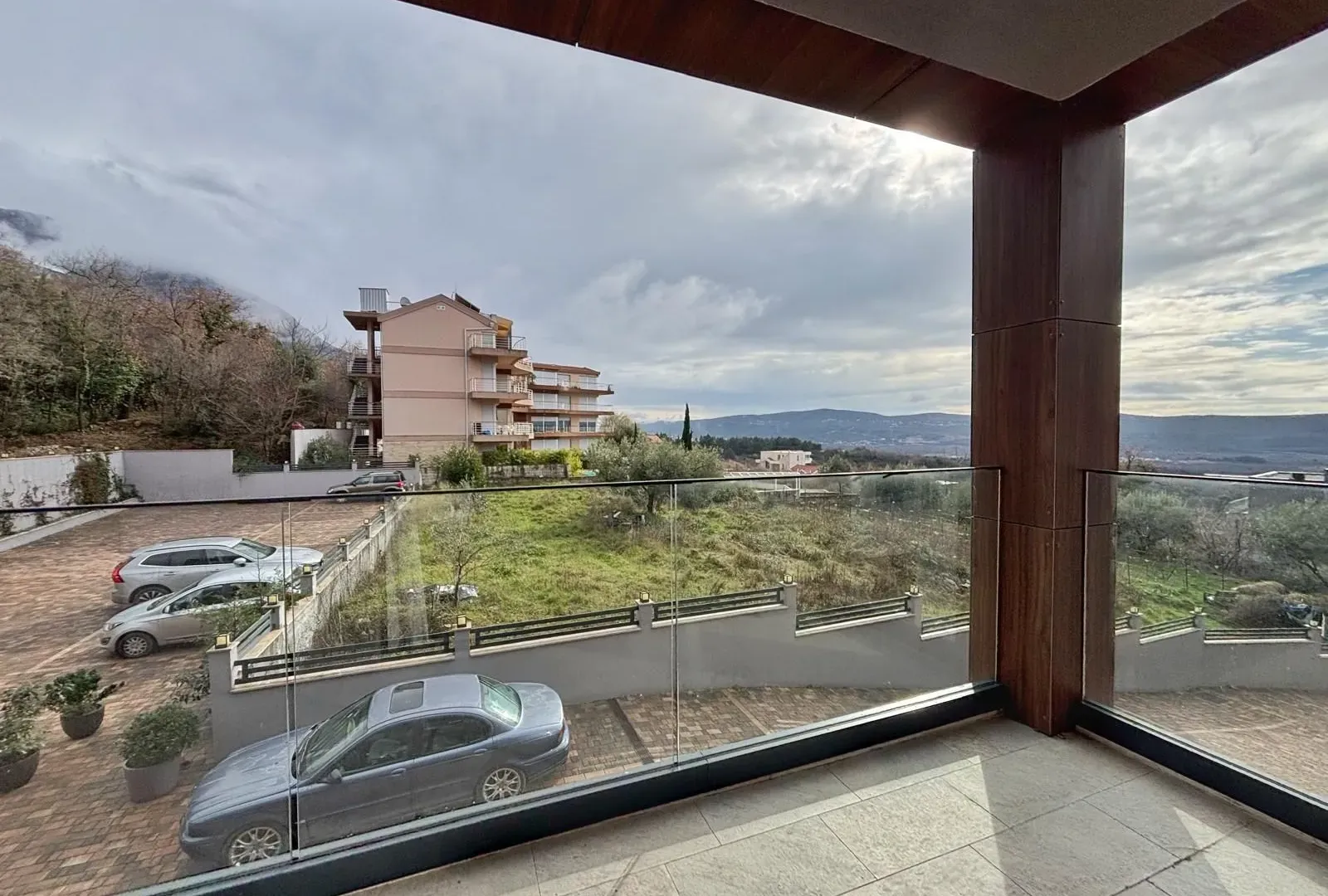 Prodaja, jednosoban stan, 58m², Kavač, Kotor