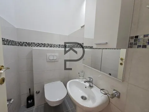 Izdavanje, kuća, 120m², Tološi, Podgorica - image 13
