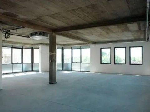 Izdavanje, poslovni prostor, 150m², Zemun Sve Podlokacije, Beograd - image 4