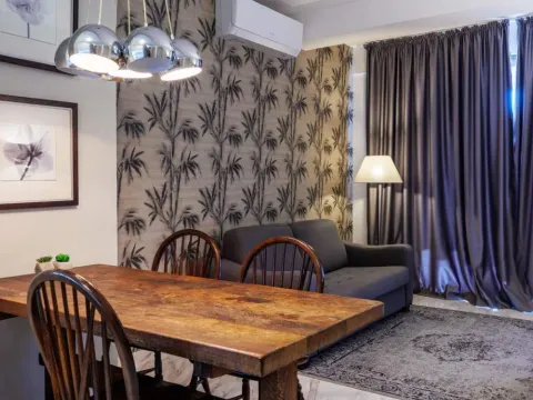 Sale, one bedroom apartment, 77m², Bečići, Budva - image 1