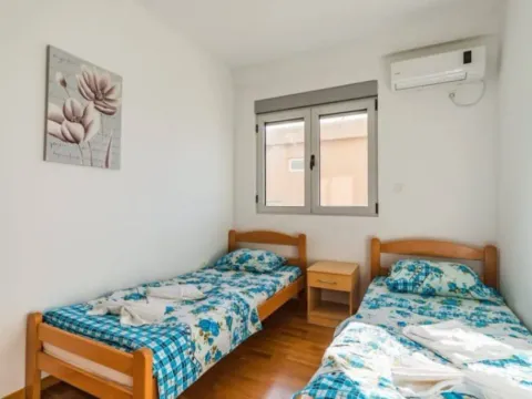 Sale, two bedroom apartment, 75m², Rafailovići, Budva - image 9