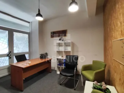 Rent, office space, 250m², Stara Varoš, Podgorica - image 2