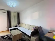 Izdavanje, dvosoban stan, 68m², City Kvart, Podgorica - image 2