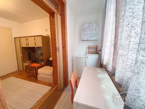 Prodaja, stan, 43300m², Adamovićevo Naselje, Novi Sad Sve Podlokacije - image 3