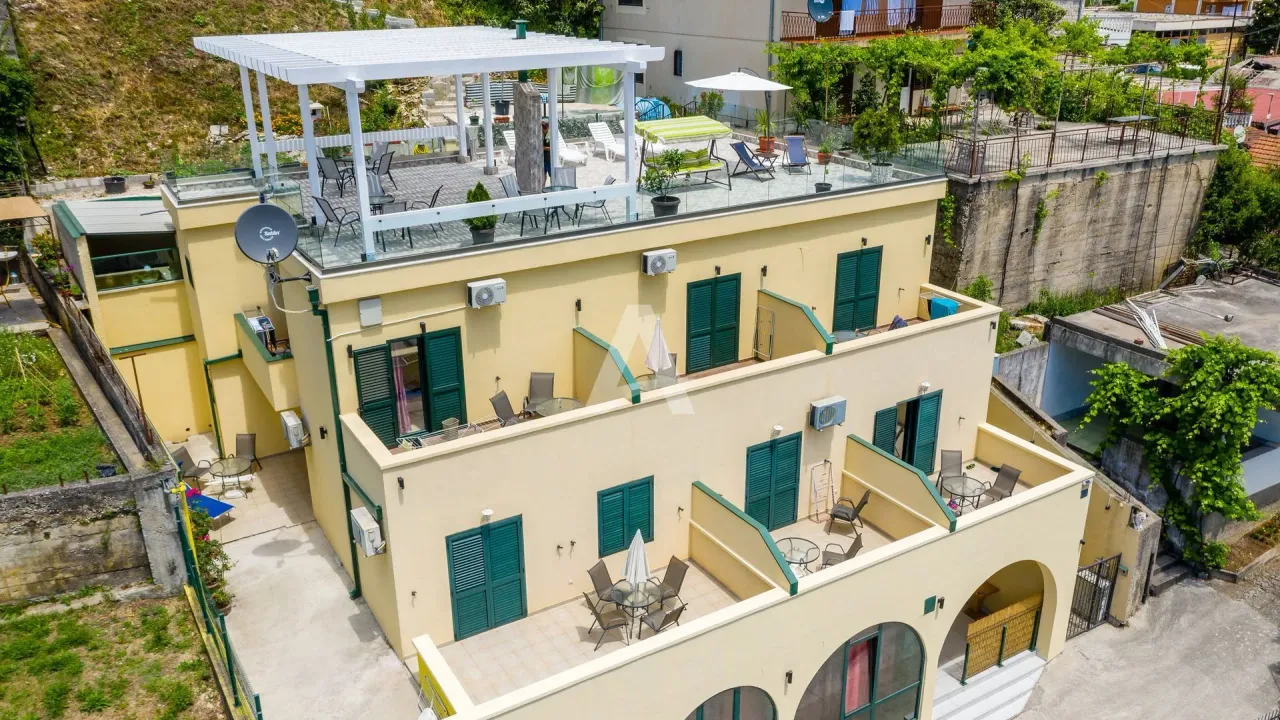 Sale, house, 436m², Herceg Novi, Crna Gora