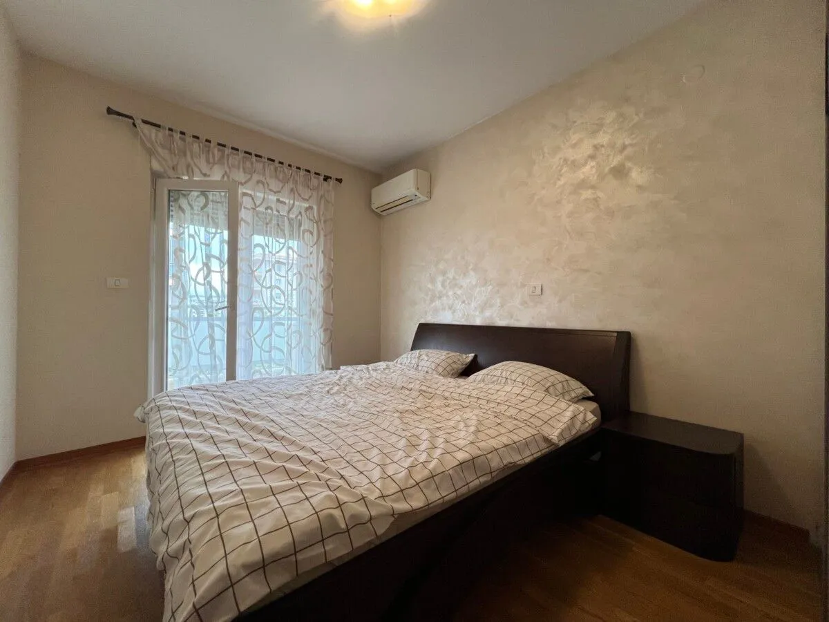 Rent, three bedroom apartment, 120m², City Kvart, Podgorica