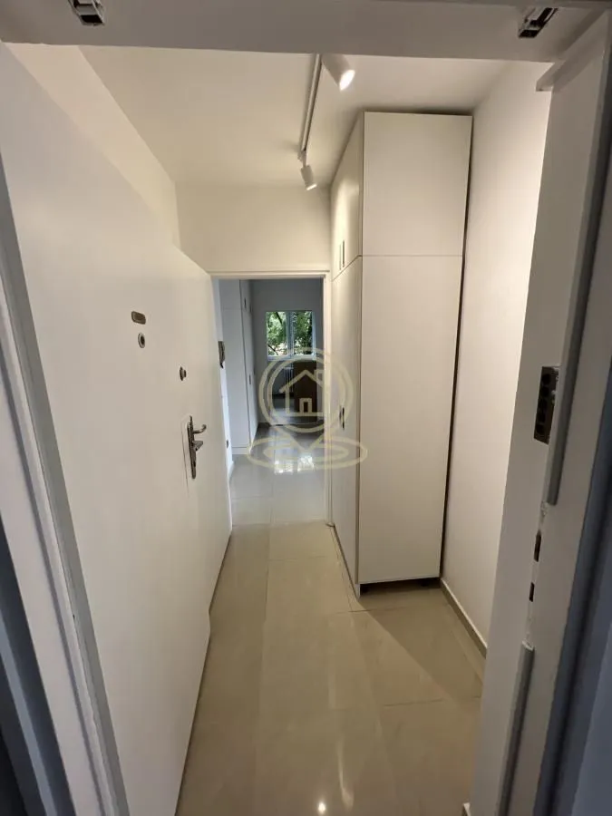 Rent, two bedroom apartment, 54m², Kalenić Pijaca, Vračar Sve Podlokacije