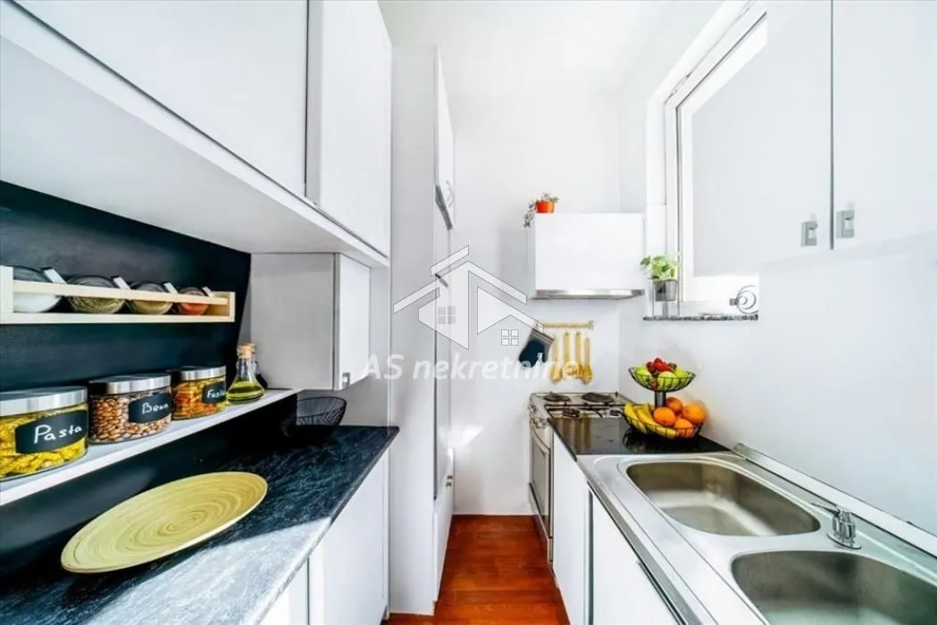 Rent, apartment, 50m², Stari Grad, Beograd