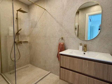 Sale, house, 220m², Tripovići, Tivat - image 15