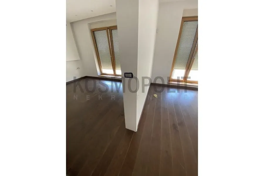 Prodaja, trosoban stan, 133m², Savski Venac, Beograd