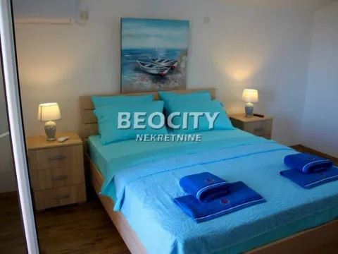 Sale, house, 250m², Jaz, Budva - image 2