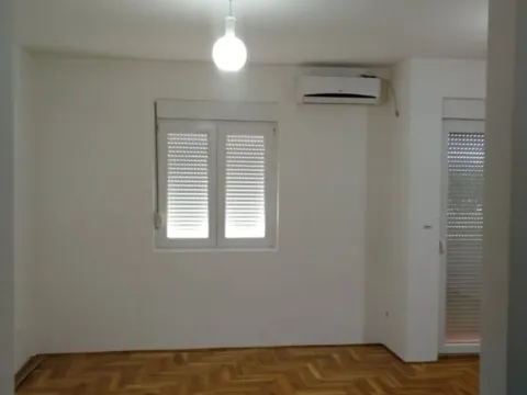 Izdavanje, jednosoban stan, 48m², Zabjelo, Podgorica - image 3