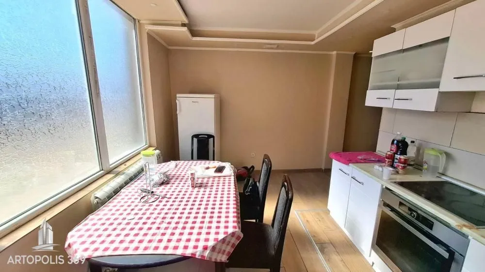Prodaja, trosoban stan, 67m², Železnik, Beograd