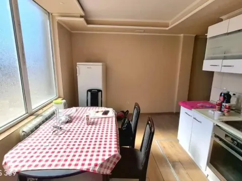 Prodaja, trosoban stan, 67m², Železnik, Beograd - image 2