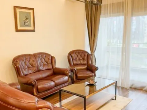 Izdavanje, dvosoban stan, 70m², Master Kvart, Podgorica - image 3