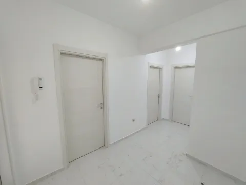 Prodaja, dvosoban stan, 67m², Zabjelo, Podgorica - image 4