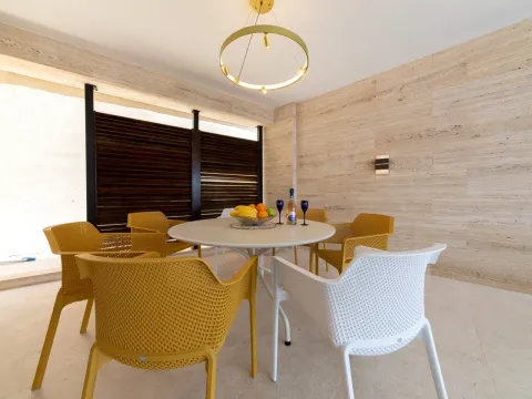 Sale, house, 311m², Marići, Tivat - image 19