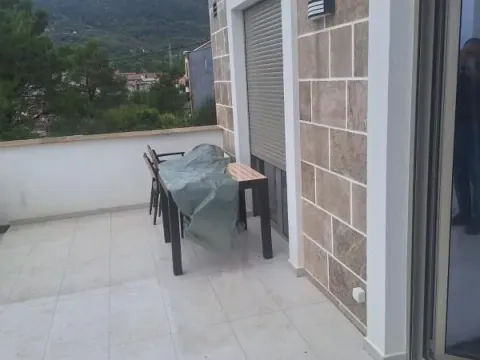 Sale, one bedroom apartment, 70m², Tivat, Crna Gora - image 7