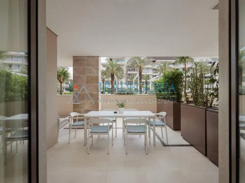 Prodaja, trosoban stan, 192m², Tivat, Crna Gora - image 8