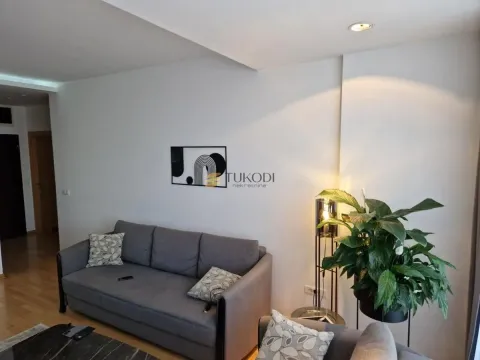 Izdavanje, trosoban stan, 85m², Stari Grad, Beograd - image 5