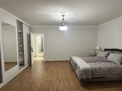 Izdavanje, trosoban stan, 90m², Seljanovo, Tivat - image 11