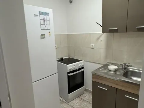 Izdavanje, jednosoban stan, 46m², Nova Detelinara, Novi Sad Sve Podlokacije - image 8