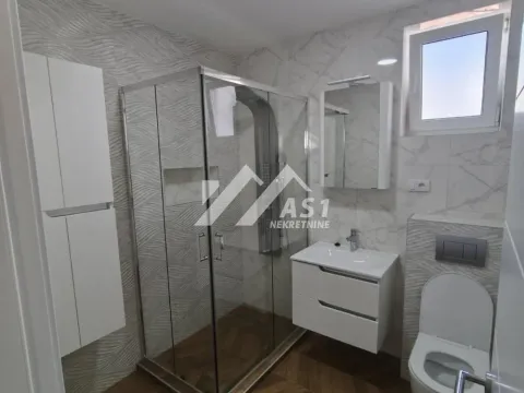 Izdavanje, četvorosoban stan, 122m², Sajam, Novi Sad Sve Podlokacije - image 7
