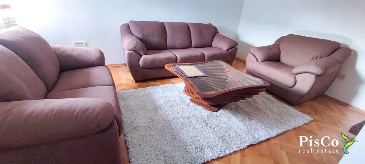 Izdavanje, dvosoban stan, 71m², Pobrežje, Podgorica