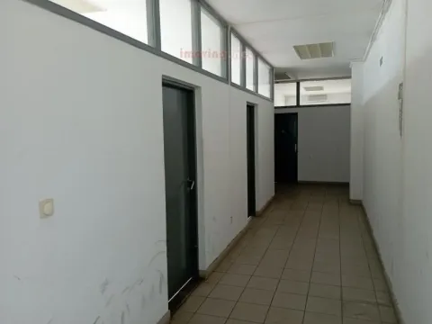 Rent, office space, 200m², Trošarina, Voždovac Sve Podlokacije