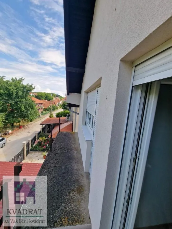 Prodaja, kuća, 219m², Centar, Ub