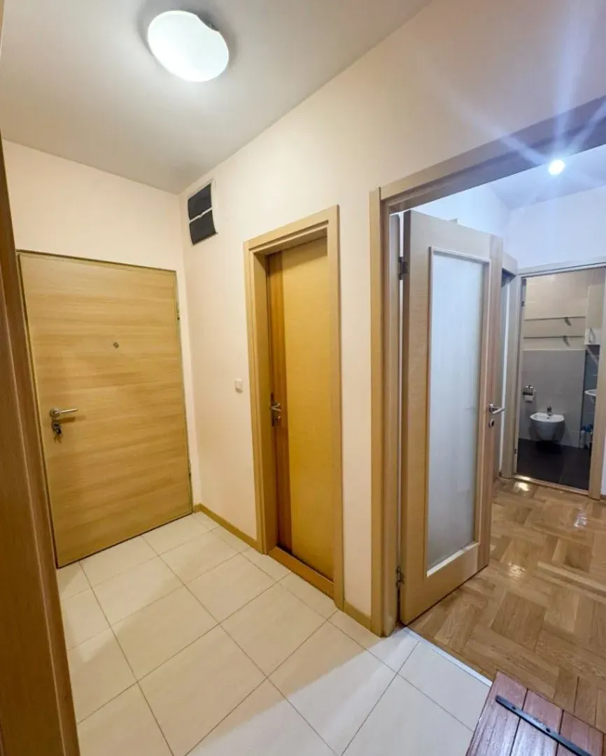 Rent, two bedroom apartment, 70m², Blok 6, Podgorica