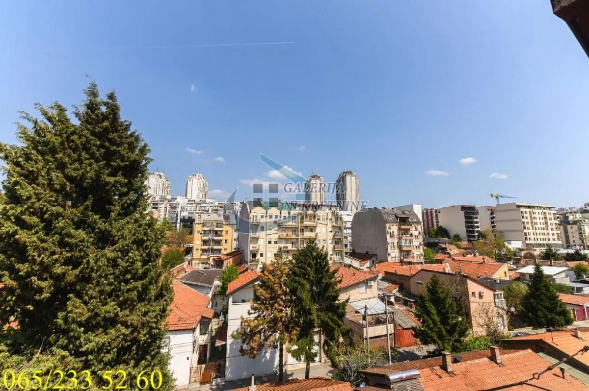 Prodaja, dvosoban stan, 40m², Južni Bulevar, Vračar Sve Podlokacije