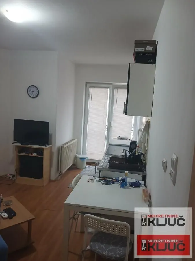 Izdavanje, garsonjera, 23m², Telep, Novi Sad Sve Podlokacije