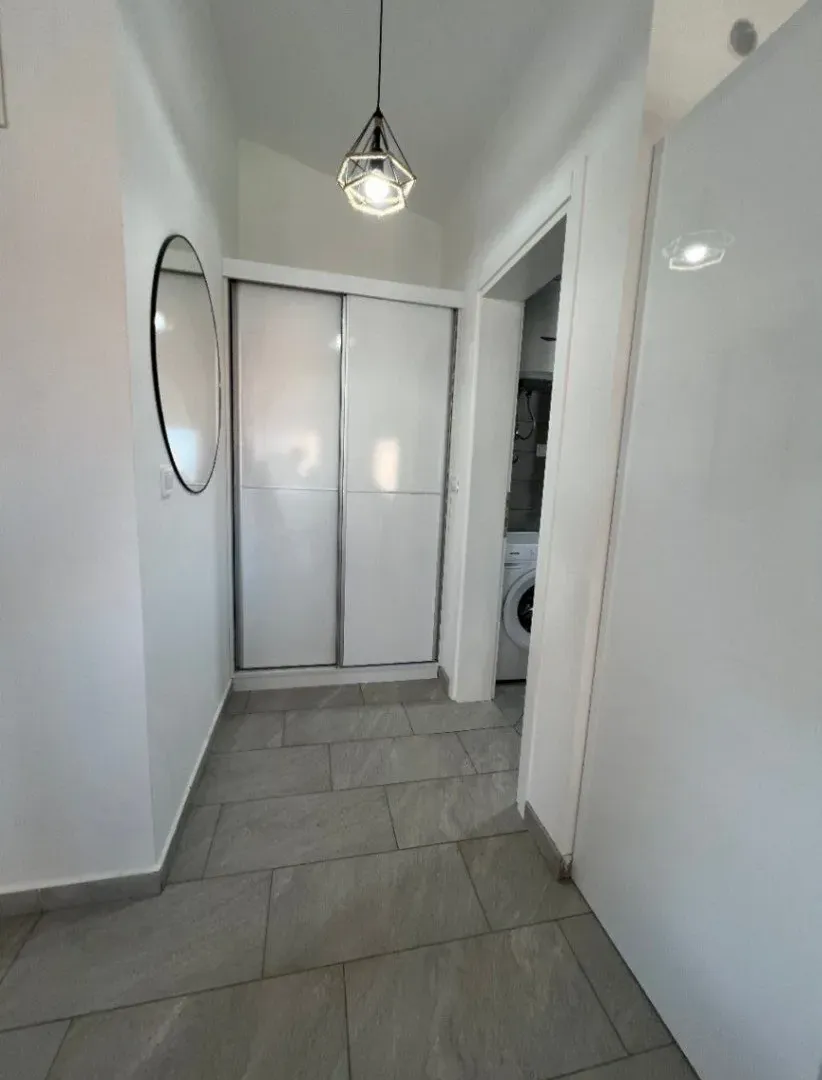 Izdavanje, stan, 70m², Dobre Vode, Bar