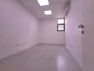 Prodaja, poslovni prostor, 294m², Blok 5, Podgorica - image 17