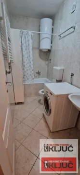 Izdavanje, garsonjera, 29m², Sajmište, Novi Sad - image 7